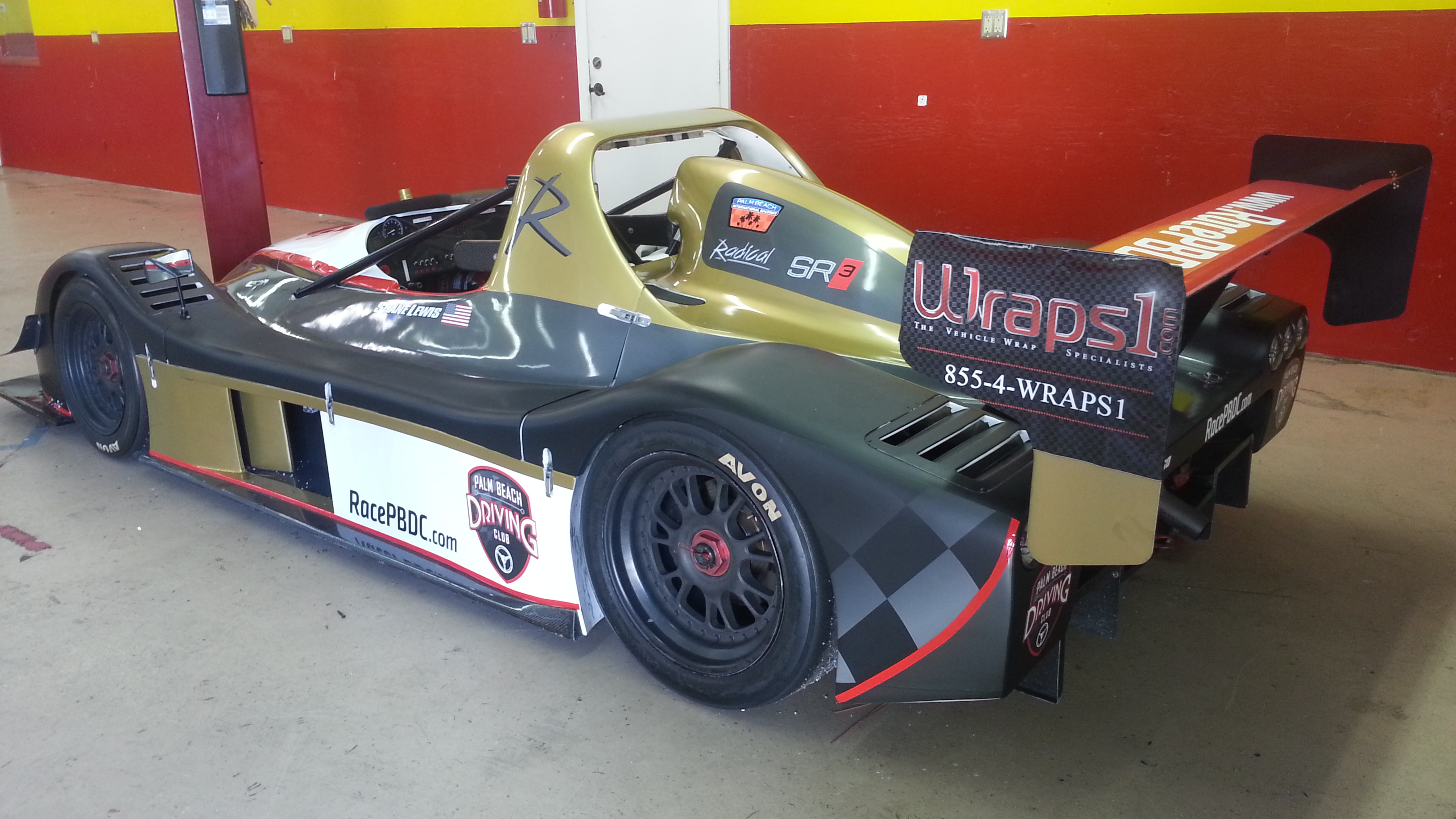 custom-race-car-body-wraps-vehicle-wraps-1